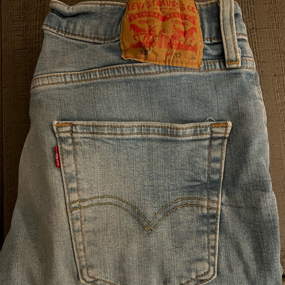514 Levi Jeans 32x24